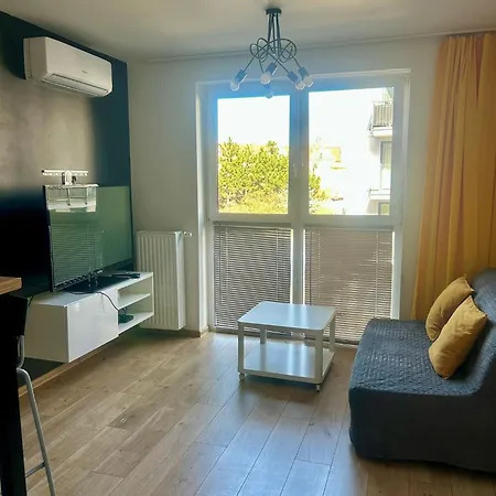 Apartment Black *