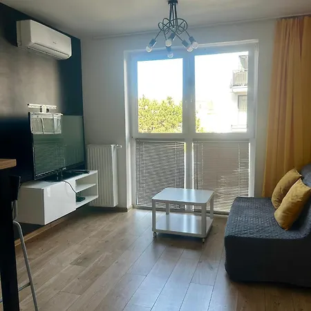 Apartment Black *